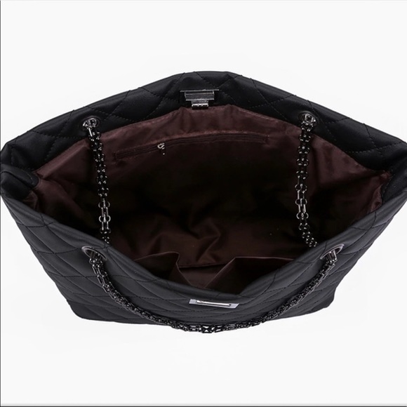 NEW Listing! White Quilted Faux Leather Tote - Picture 7 of 10